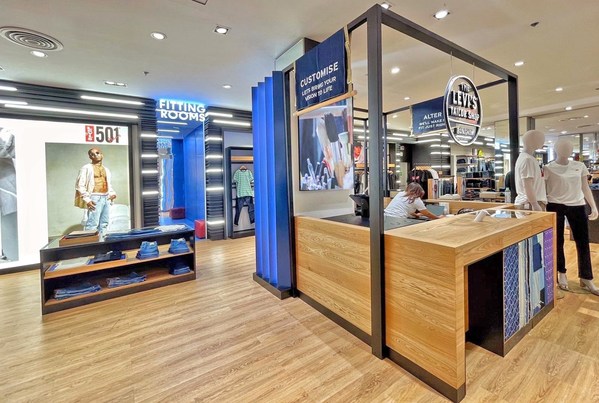 Levi Strauss & Co