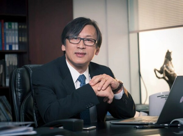 Leading Light of Hisense Global Business: Dr