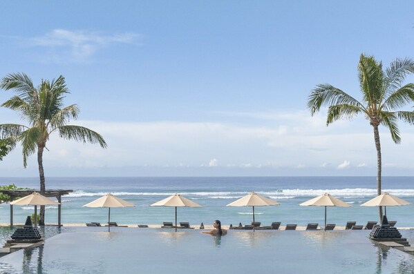 THE RITZ-CARLTON, BALI WINS