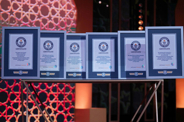A Saudi and an Iranian Win Top Prizes in the World's Largest Religious Competition in Riyadh