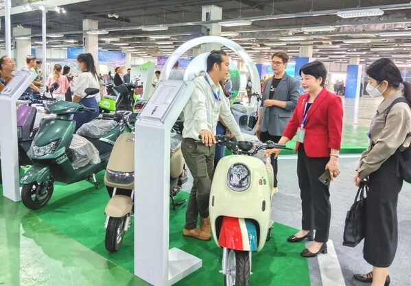 New Energy Electric Vehicles in Gangbei District of Guigang City Enters the ASEAN