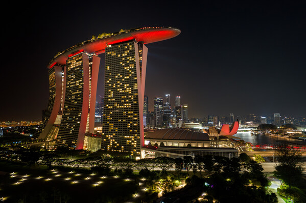 Marina Bay Sands and Scuderia Ferrari reunite to ignite Formula 1 fever