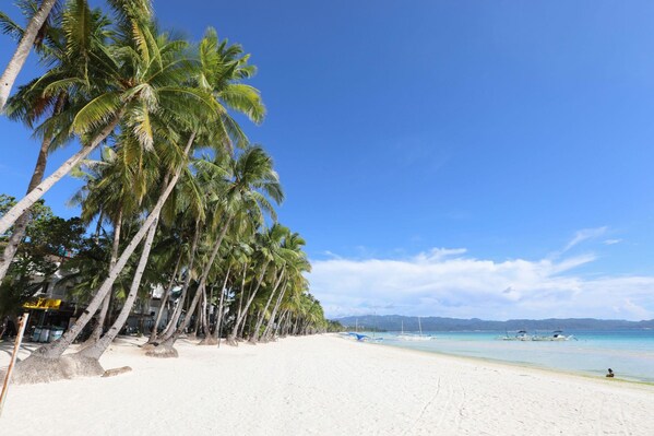 Agoda and TPB Philippines join hands to bring the world to the Philippines' shores