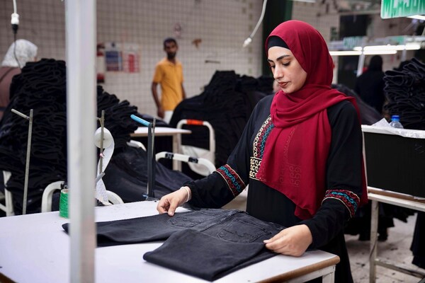 Empowering Women in the Garment Sector: RISE Reaches 400,000 on Workers' Rights and Life Skills