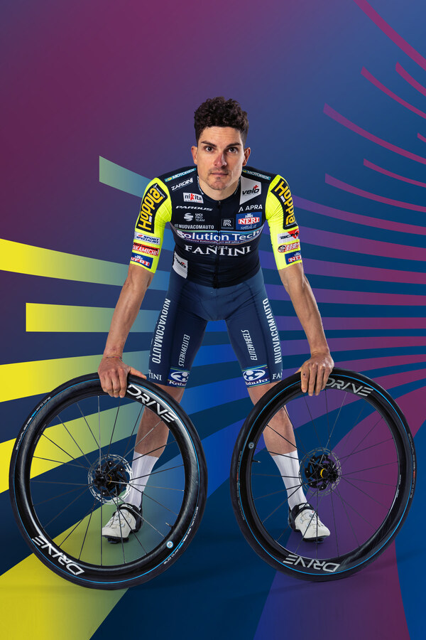 UCI Pro Cycling Team, Team Solution Tech – Vini Fantini Partners with Elitewheels for 2025
