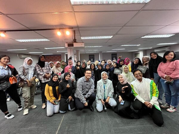 VANTAGE FOUNDATION SUPPORTS GRAB INDONESIA IN EMPOWERING WOMEN DRIVER-PARTNER