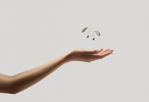 New ReSound Sensia™ hearing aids lift the voice you want to hear – not just the loudest